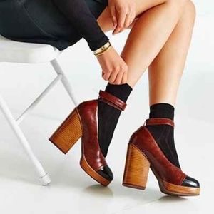 ISO!!! Jeffrey Campbell Rothes (size 5.5 or 6)